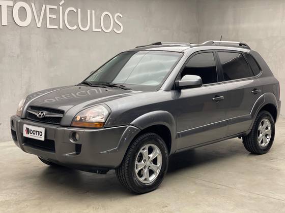 HYUNDAI TUCSON 2.0 MPFI GLS 16V 143CV 2WD FLEX 4P AUTOMÁTICO HYUNDAI TUCSON 2.0 MPFI GLS 16V 143CV 2WD FLEX 4P AUTOMÁTICO